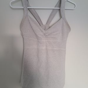 Lululemon top